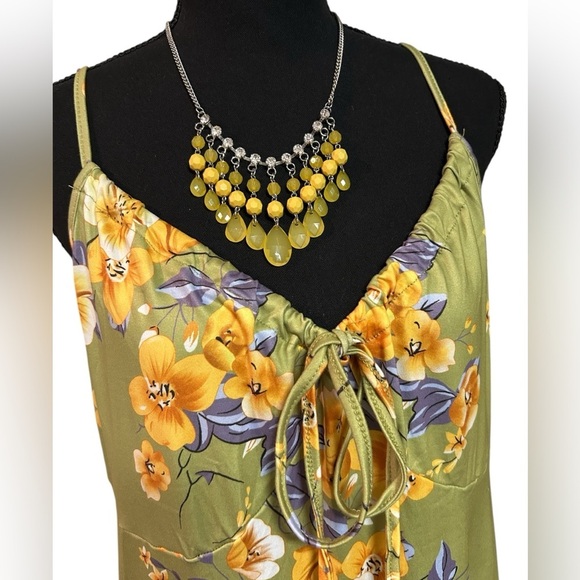 Floral Green Maxi Dress with Necklace, NWOT, Size 2XL - Picture 3 of 7